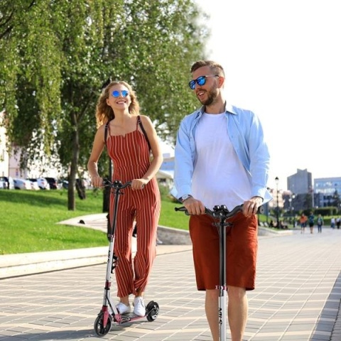 NILS Extreme HM122T freestyle koloběžka LED kolečka kotoučová brzda